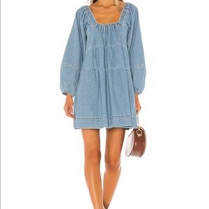 FREE PEOPLE BABYDOLL DENIM DRESS🦋
